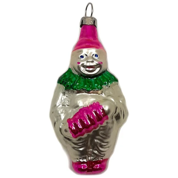 Clown with accordion