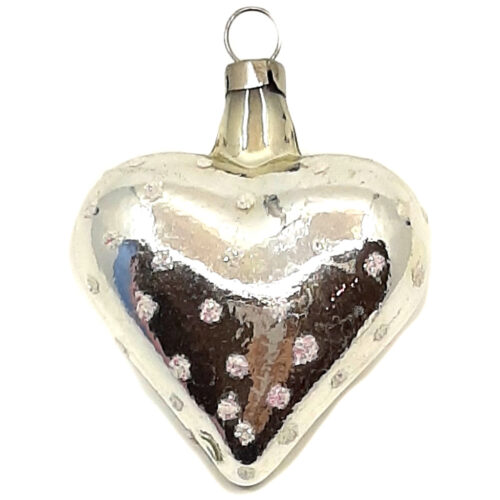 Heart with dots