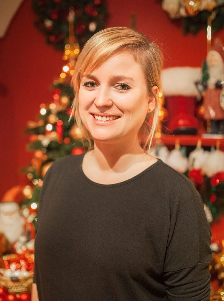 Claire Wicki